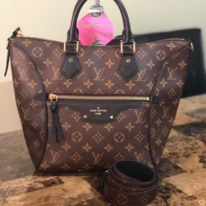 🎊SOLD🎊Louis Vuitton tournelle PM